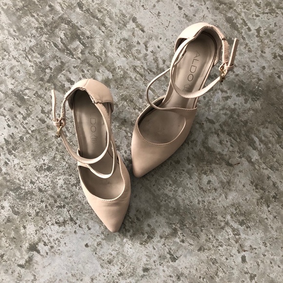 ✨SALE ✨Dynamite Blush Heels - Picture 3 of 3